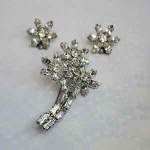 Vintage Silver Floral Brooch Set
